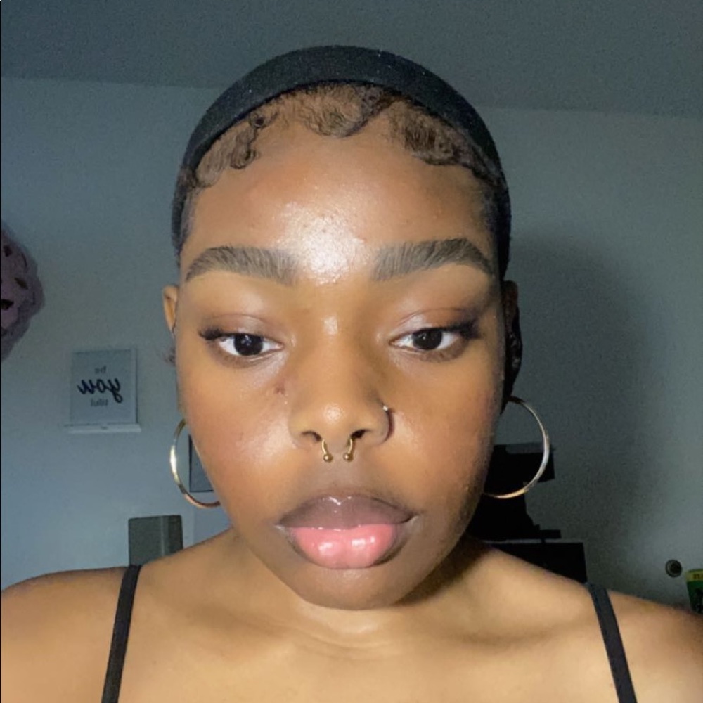 Meet your Posher, Diana